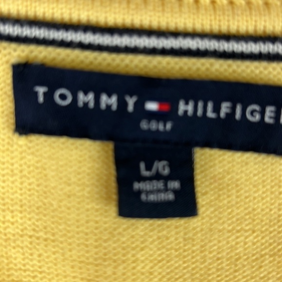 TOMMY Hilfiger Cable Knit Vest size  Large - Picture 5 of 9